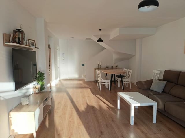 4 soverom Rekkehus til salgs i Calafell - € 279 000 (Ref: 9427309)