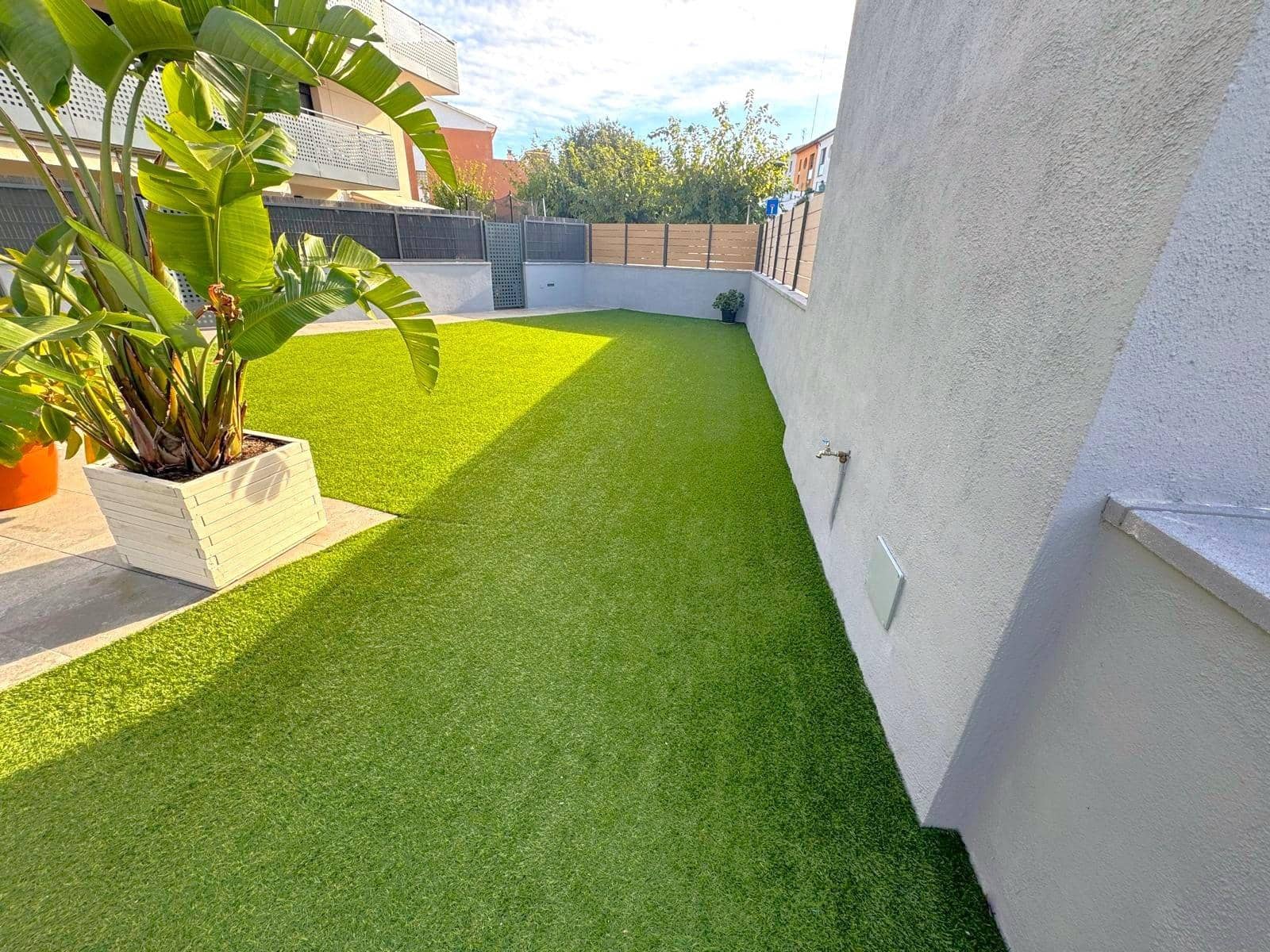 Piso de 3 habitaciones en El Vendrell en venta con piscina - 285.000 € (Ref: 9427310)