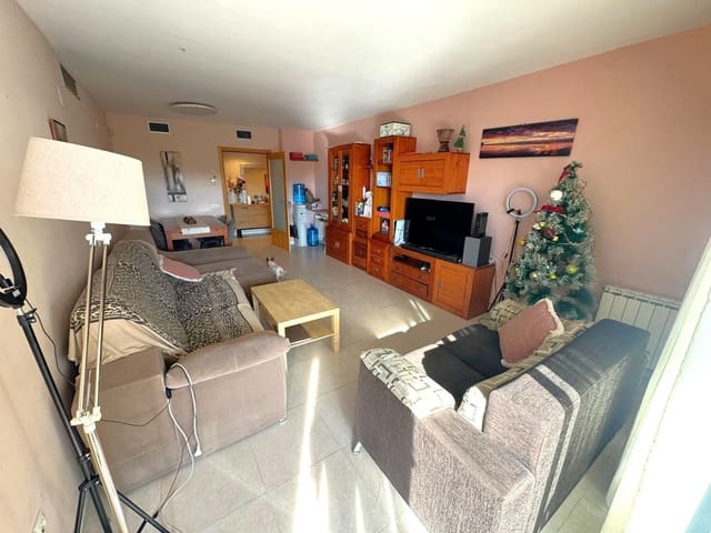 Piso de 3 habitaciones en El Vendrell en venta con piscina - 285.000 € (Ref: 9427310)