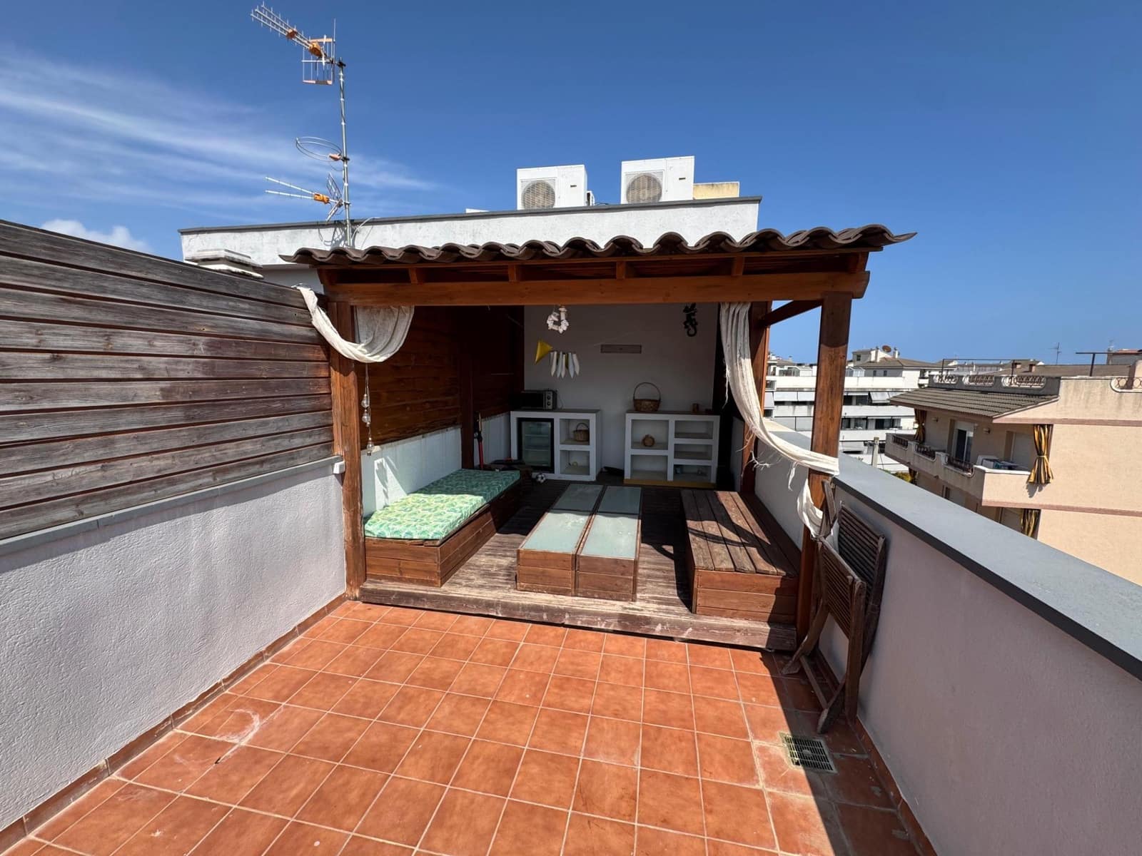 2 soverom Penthouse til salgs i Cunit med svømmebasseng - € 215 000 (Ref: 9427312)