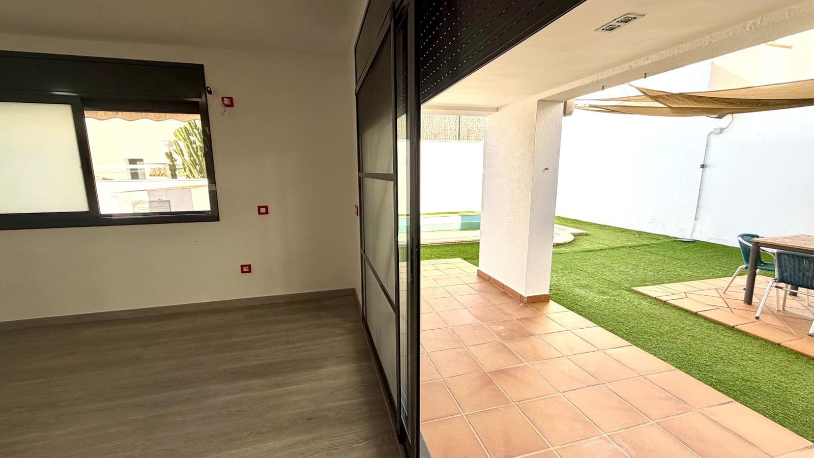 3 soverom Villa til salgs i Calafell med svømmebasseng garasje - € 399 000 (Ref: 9437523)