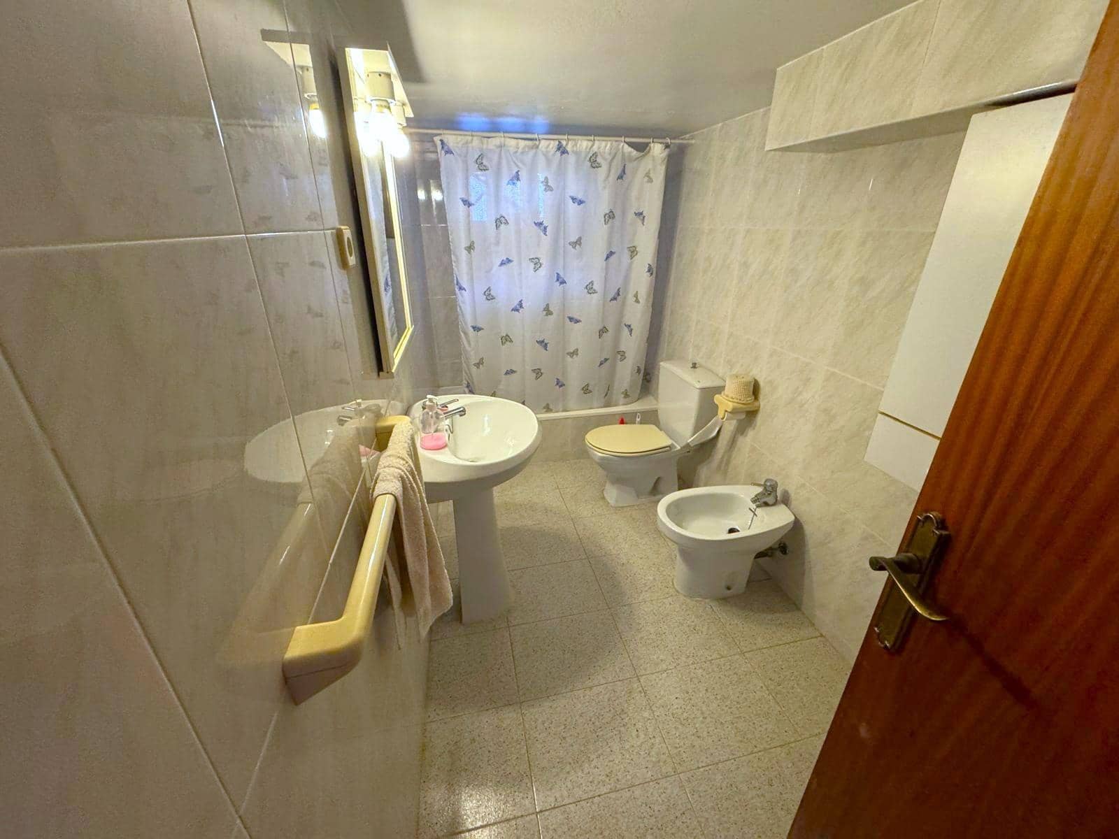 6 slaapkamer Villa te koop in Segur de Calafell met zwembad garage - € 335.000 (Ref: 9473046)