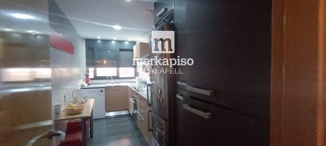 Piso de 3 habitaciones en Cunit en venta con piscina - 289.000 € (Ref: 9486924)