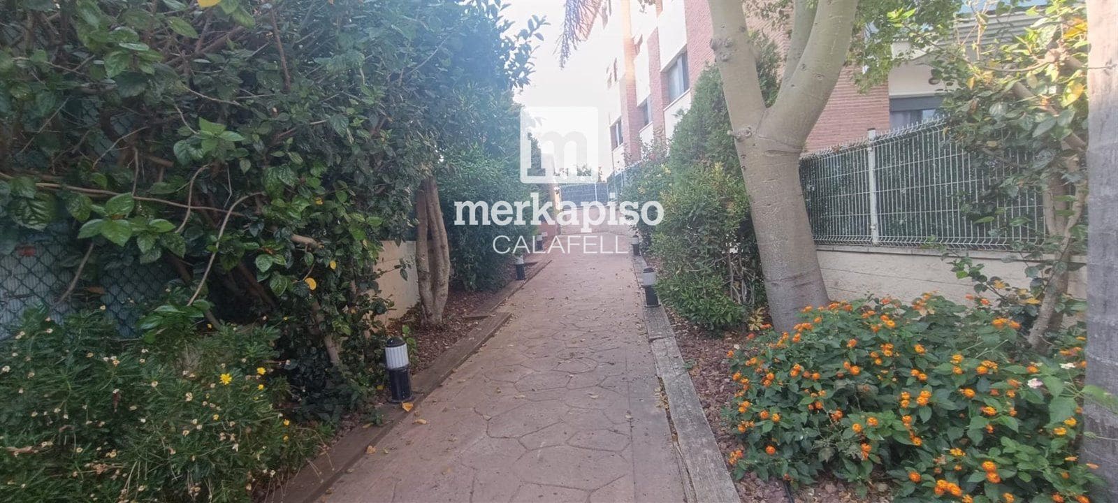 Piso de 3 habitaciones en Cunit en venta con piscina - 289.000 € (Ref: 9486924)