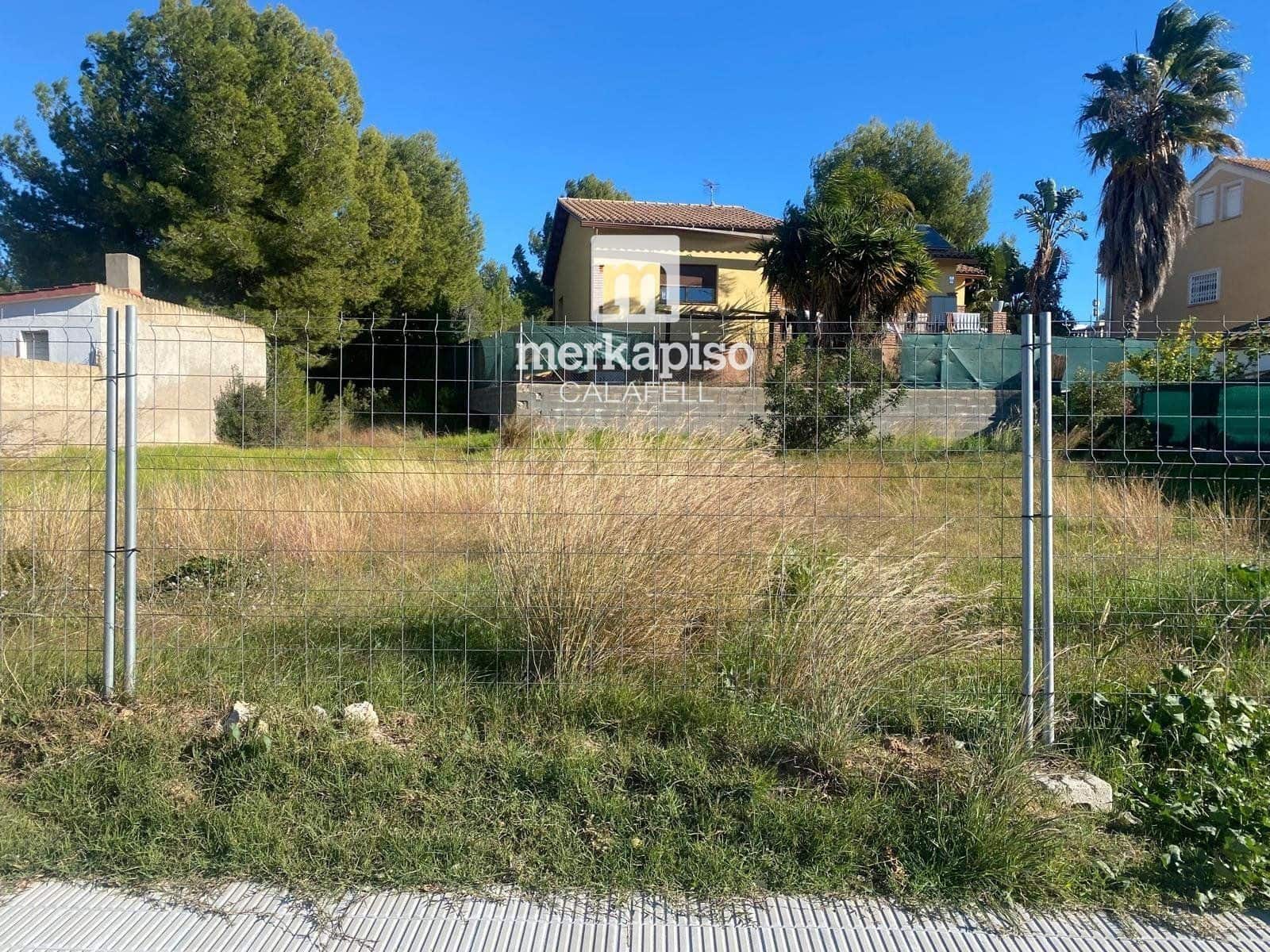 Działka budowlana na sprzedaż w El Vendrell - 66 500 € (Ref: 9486926)