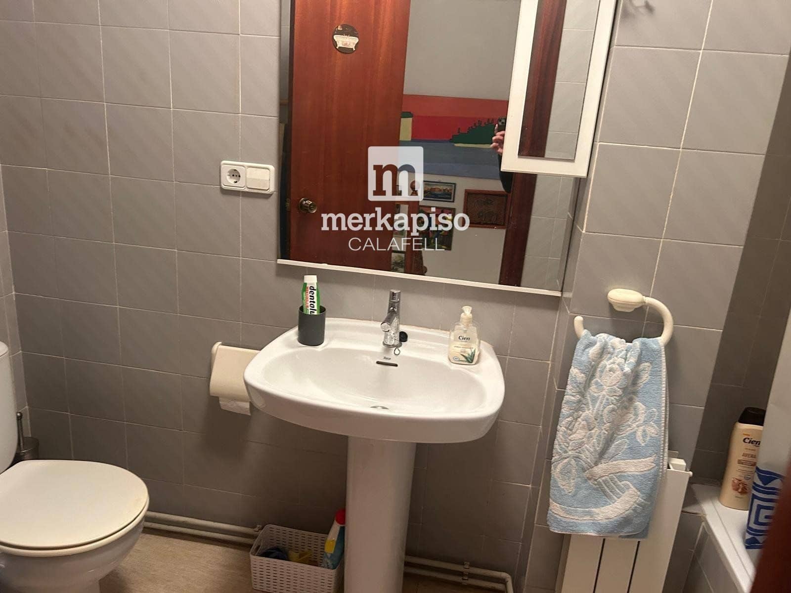 4 makuuhuone Omakotitalo myytävänä paikassa Calafell mukana 
autotalli - 269 000 € (Ref: 9486929)