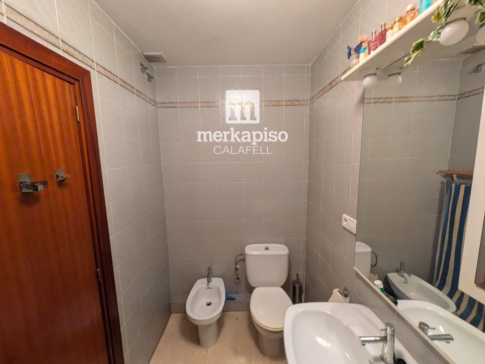 4 makuuhuone Omakotitalo myytävänä paikassa Calafell mukana 
autotalli - 269 000 € (Ref: 9486929)