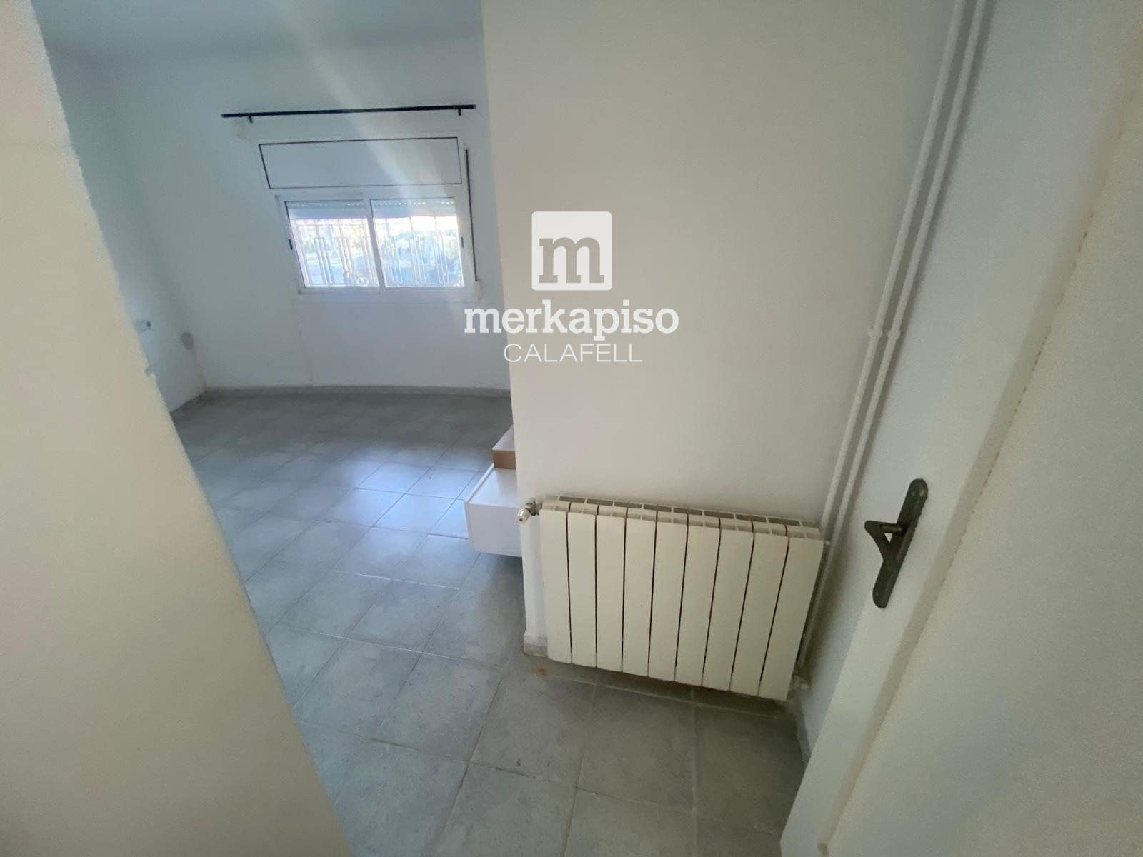 2 bedroom Flat for sale in Vilanova i la Geltru - € 149,000 (Ref: 9486940)