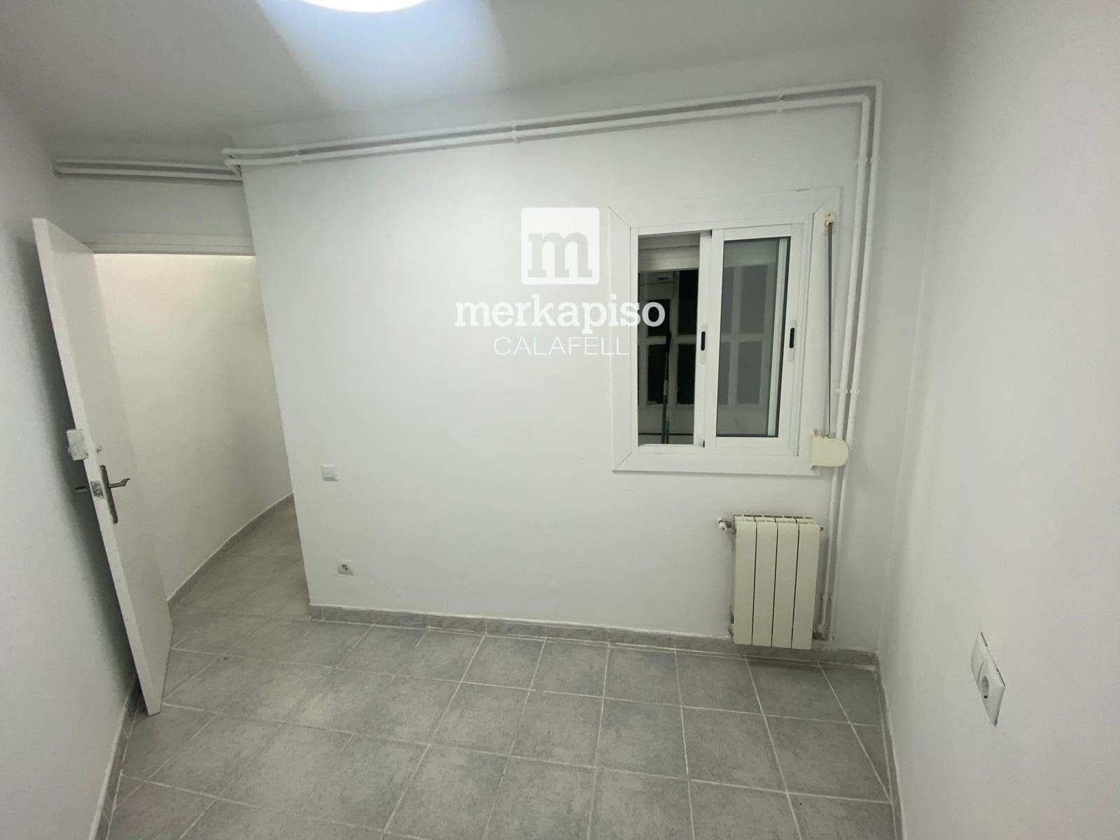 2 bedroom Flat for sale in Vilanova i la Geltru - € 149,000 (Ref: 9486940)