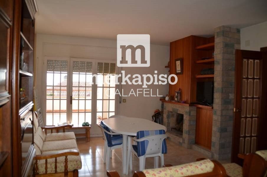 3 bedroom Townhouse for sale in Segur de Calafell with garage - € 339,000 (Ref: 9486946)