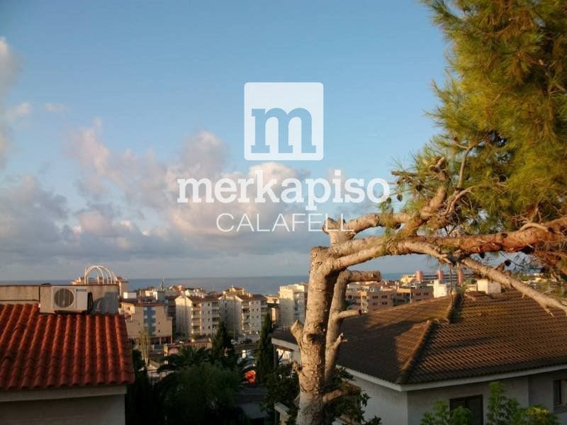 3 bedroom Townhouse for sale in Segur de Calafell with garage - € 339,000 (Ref: 9486946)