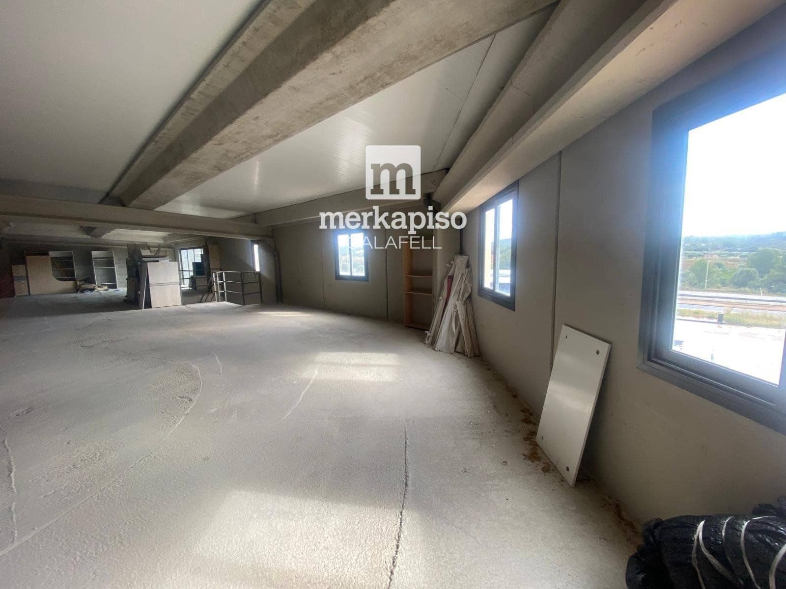 Local Comercial en Bellvei en venta - 465.000 € (Ref: 9486947)