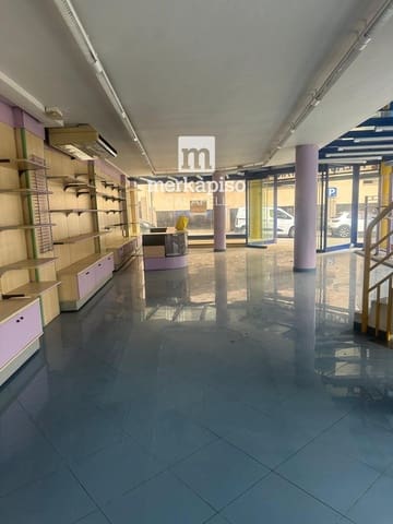 Commercial for rent in El Vendrell - € 1,400 (Ref: 9486954)