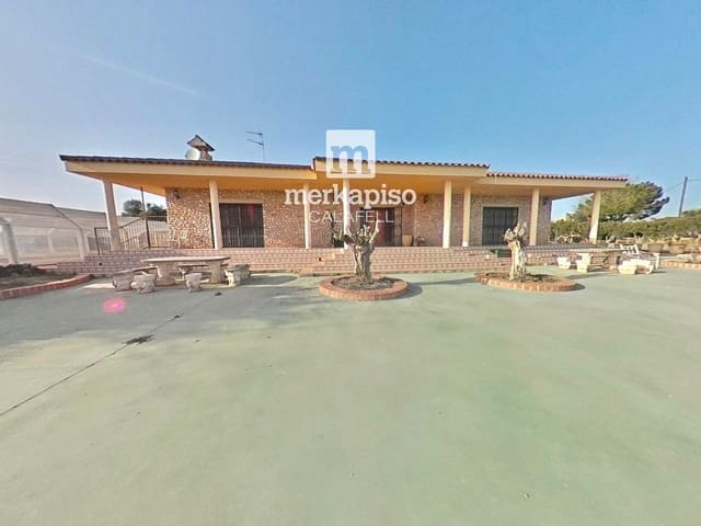 Chalet de 5 habitaciones en Les Pedreres, Santa Oliva en venta con piscina garaje - 675.000 € (Ref: 9486956)