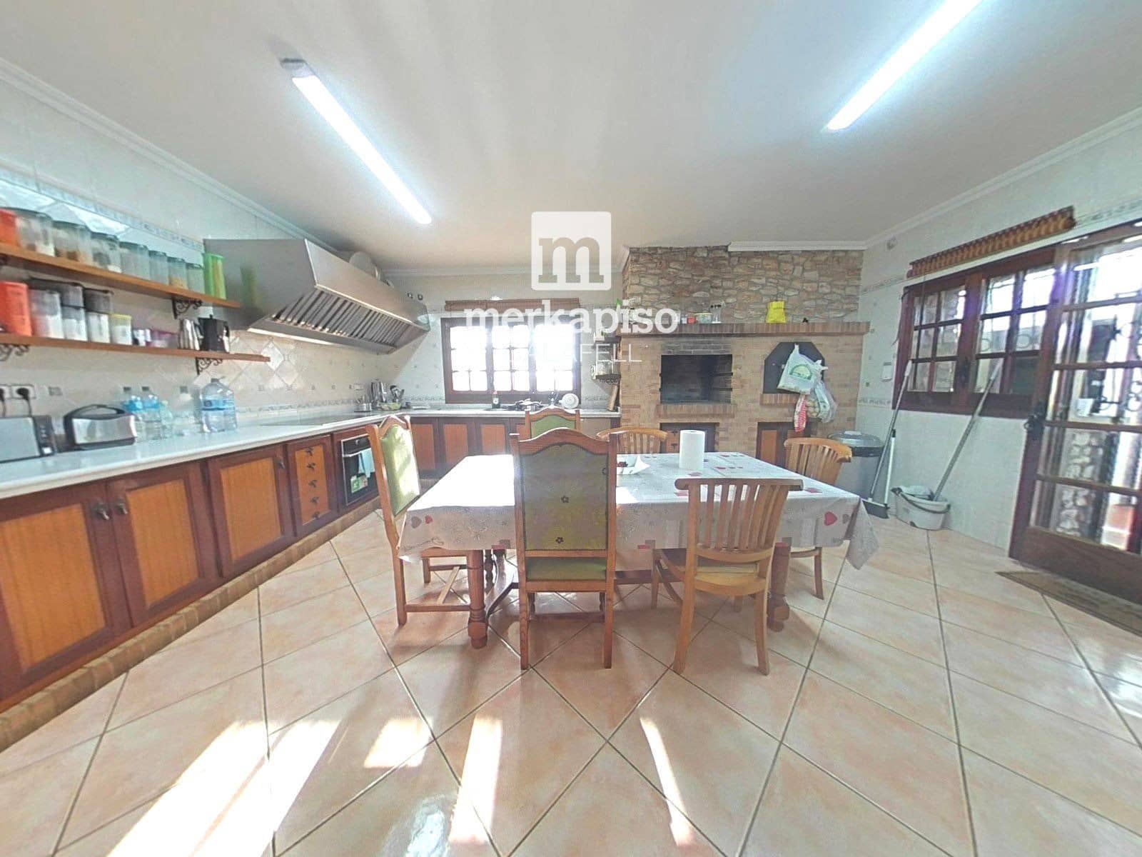 Chalet de 5 habitaciones en Les Pedreres en venta con piscina garaje - 675.000 € (Ref: 9486956)