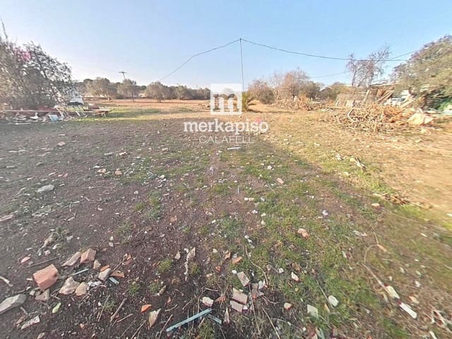 Chalet de 5 habitaciones en Les Pedreres, Santa Oliva en venta con piscina garaje - 675.000 € (Ref: 9486956)