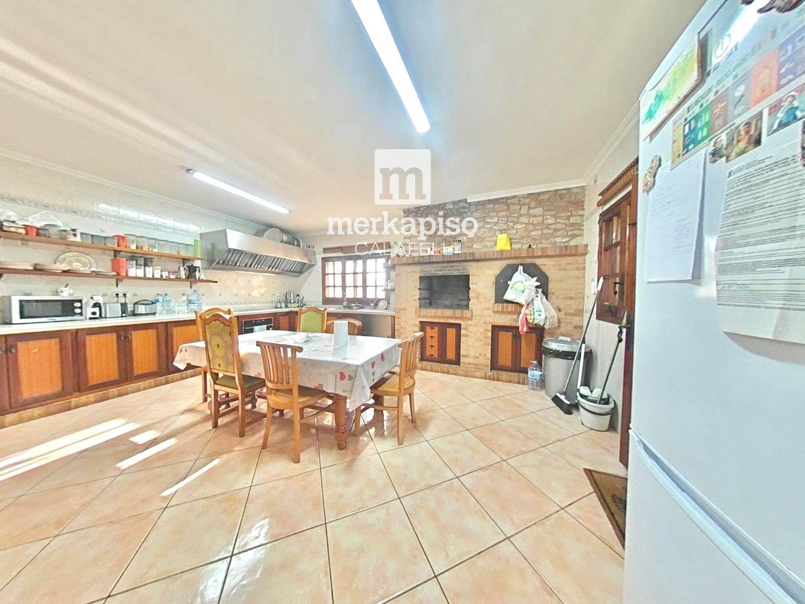 Chalet de 5 habitaciones en Les Pedreres en venta con piscina garaje - 675.000 € (Ref: 9486956)