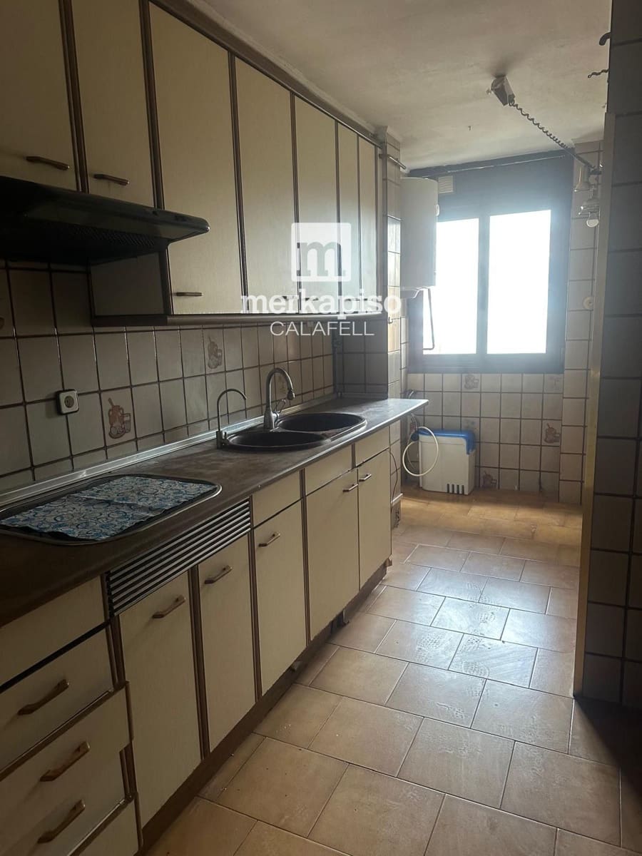4 sypialnia Mieszkanie na sprzedaż w L'Hospitalet de Llobregat - 330 000 € (Ref: 9500132)