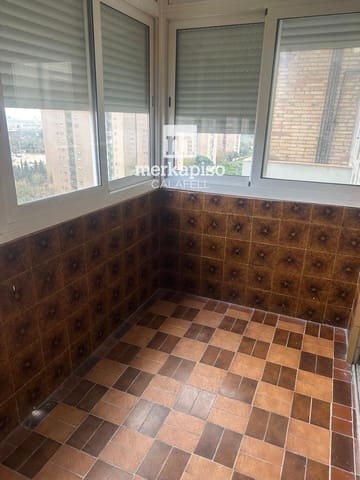 4 sypialnia Mieszkanie na sprzedaż w L'Hospitalet de Llobregat - 330 000 € (Ref: 9500132)
