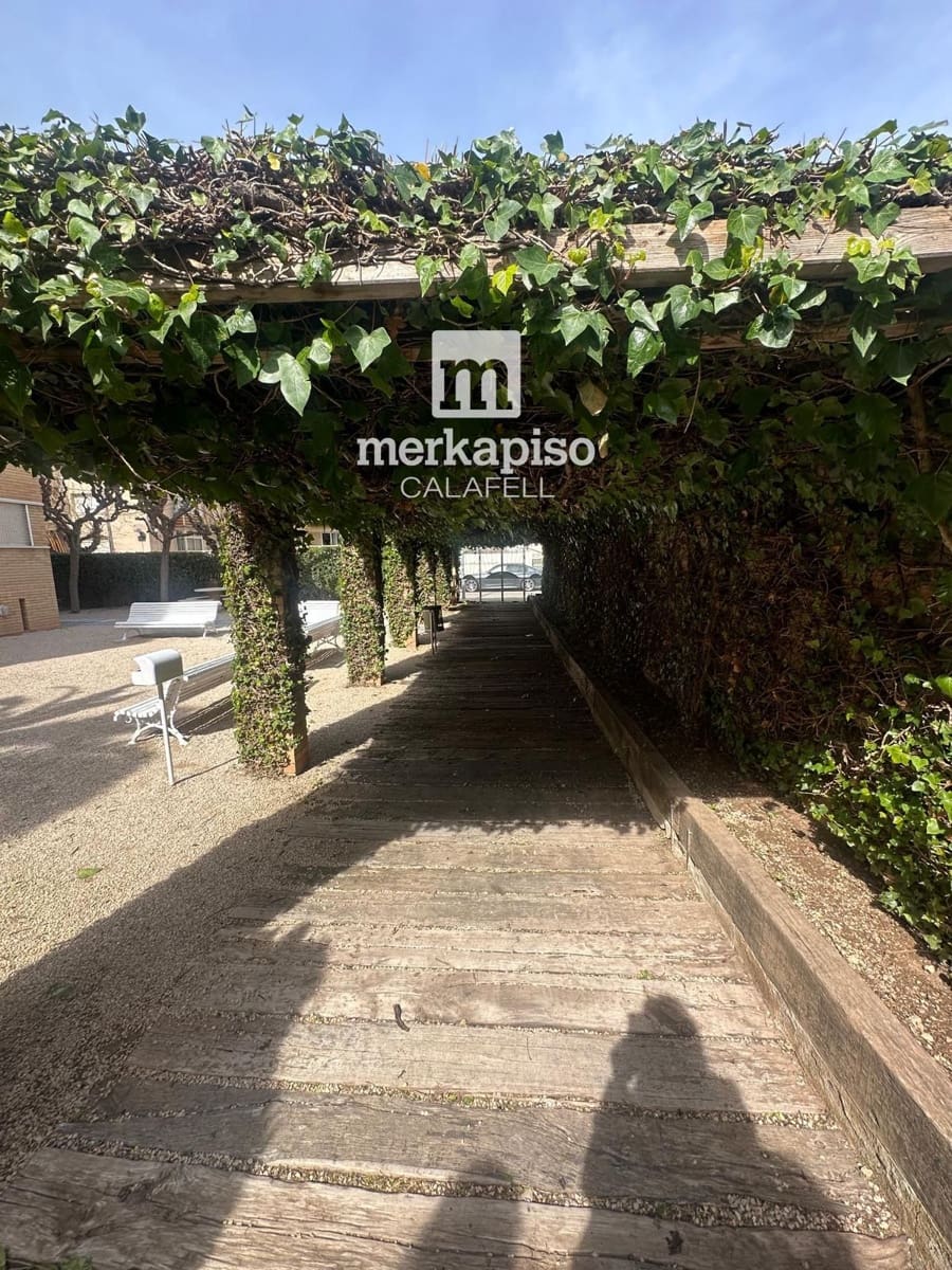 3 bedroom Flat for sale in Segur de Calafell with pool garage - € 330,000 (Ref: 9506659)