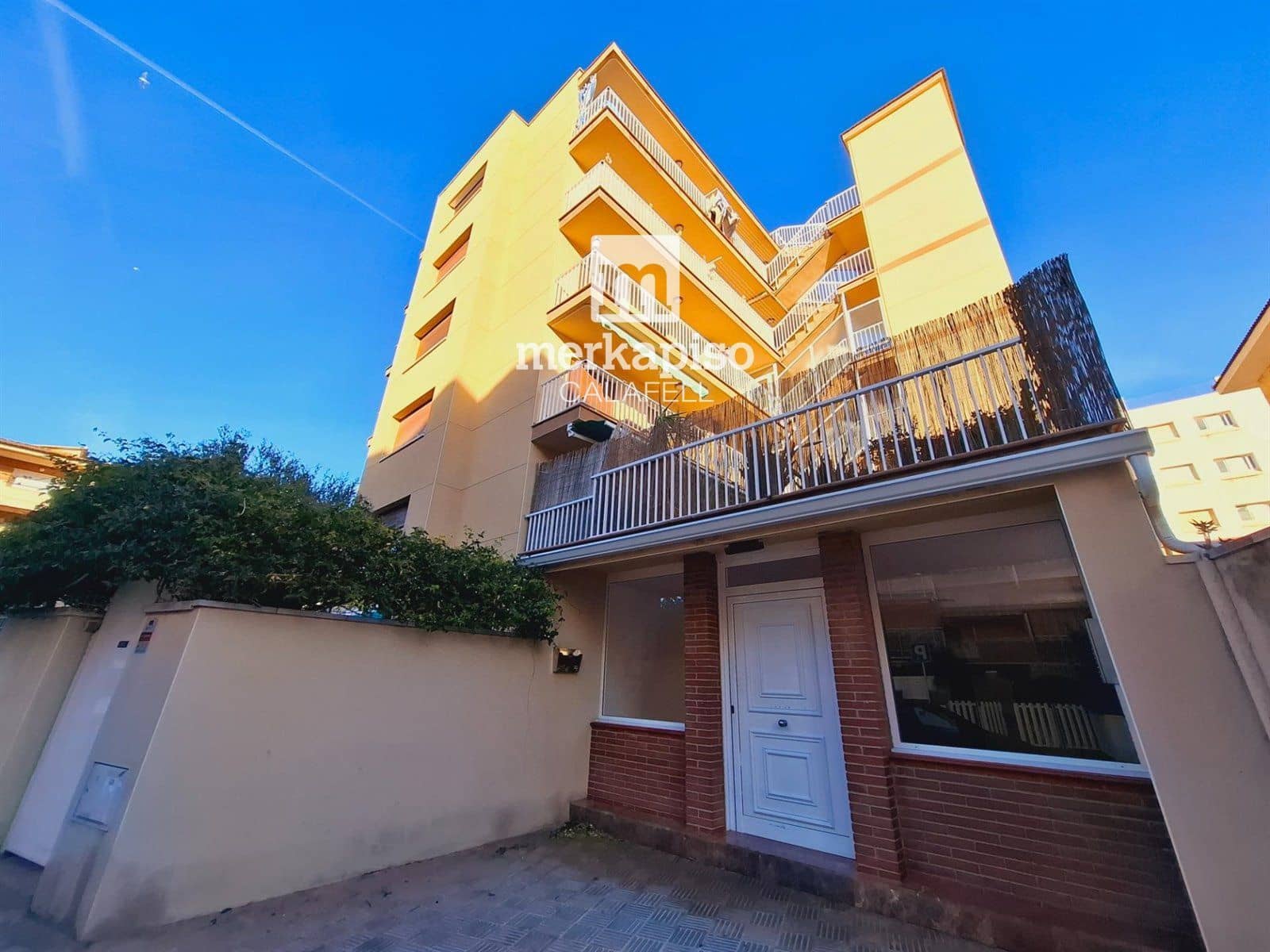 2 bedroom Flat for sale in Cunit - € 170,000 (Ref: 9506661)