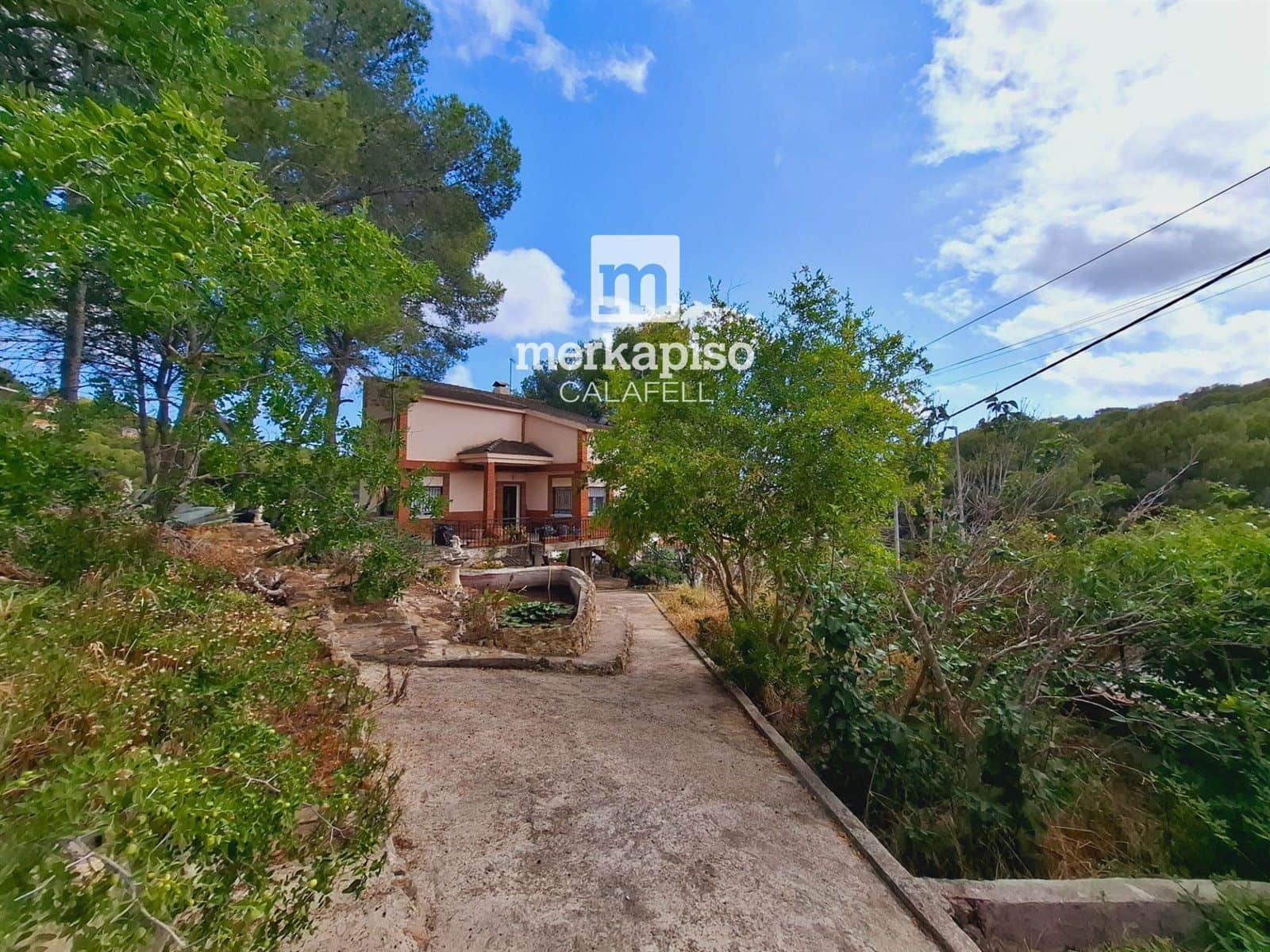 5 bedroom Villa for sale in Calafell with pool - € 325,000 (Ref: 9506664)