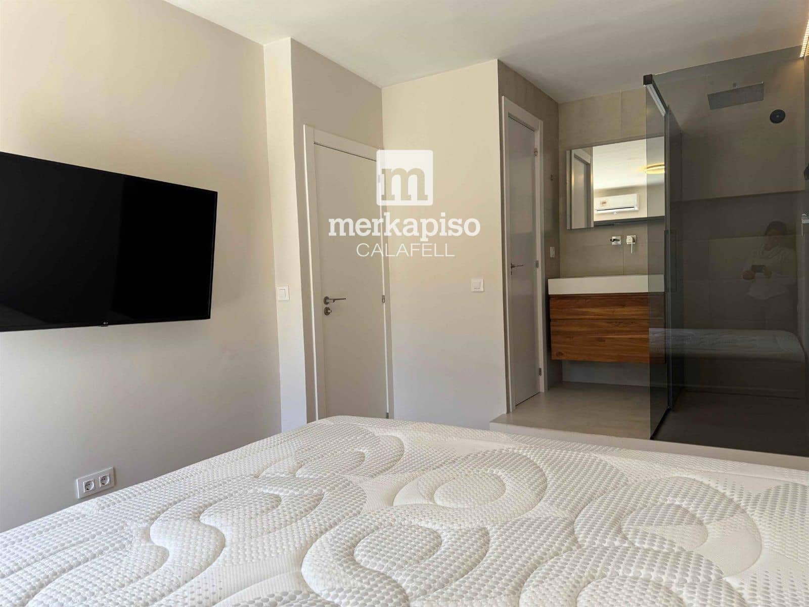 5 bedroom Townhouse for sale in Cunit - € 420,000 (Ref: 9506667)