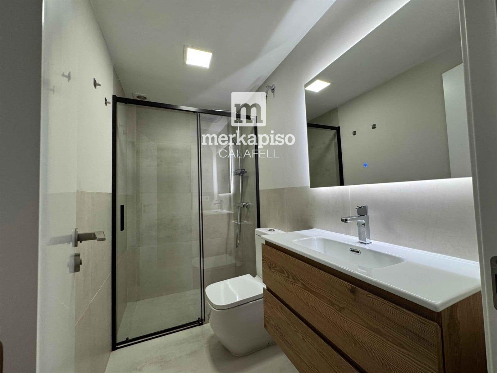 5 bedroom Townhouse for sale in Cunit - € 420,000 (Ref: 9506667)