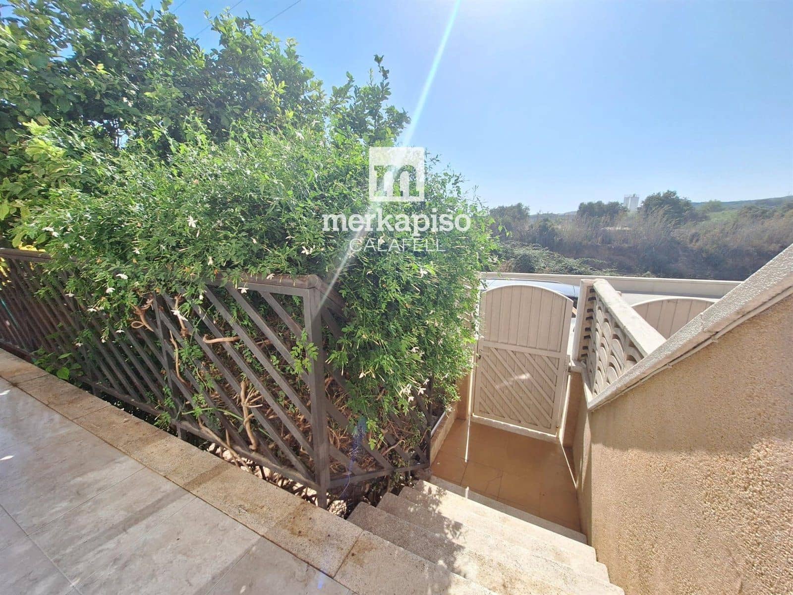 3 bedroom Flat for sale in Cubelles with garage - € 230,000 (Ref: 9506668)