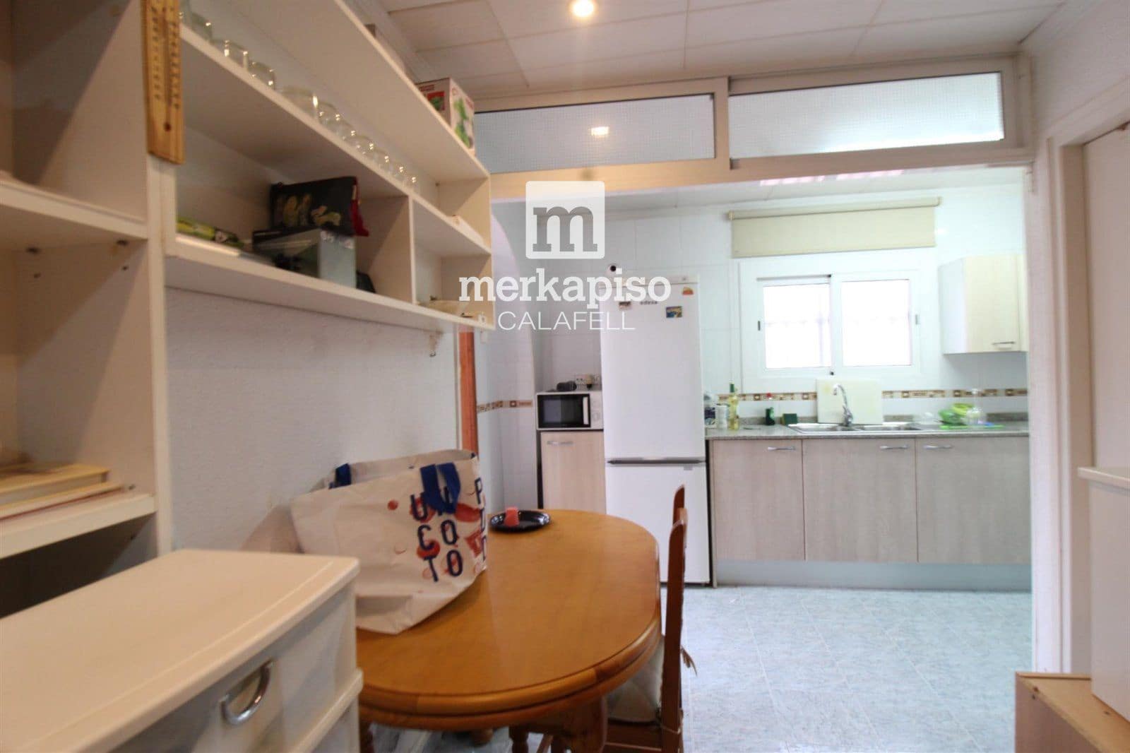 4 makuuhuone Omakotitalo myytävänä paikassa Cunit mukana 
autotalli - 260 000 € (Ref: 9506670)