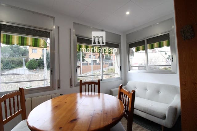 4 makuuhuone Omakotitalo myytävänä paikassa Cunit mukana 
autotalli - 260 000 € (Ref: 9506670)