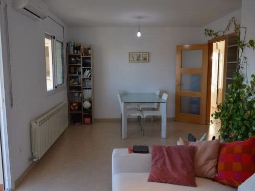 3 bedroom Flat for sale in Cunit with garage - € 295,000 (Ref: 9506672)