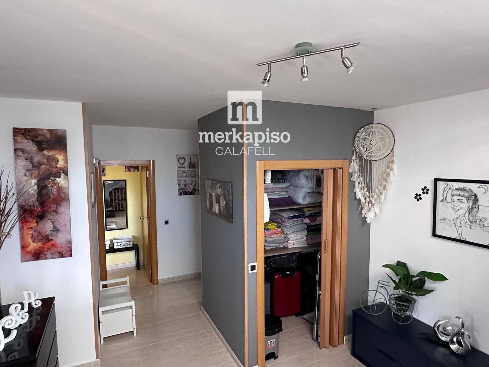 3 bedroom Villa for sale in Segur de Calafell - € 298,000 (Ref: 9506677)