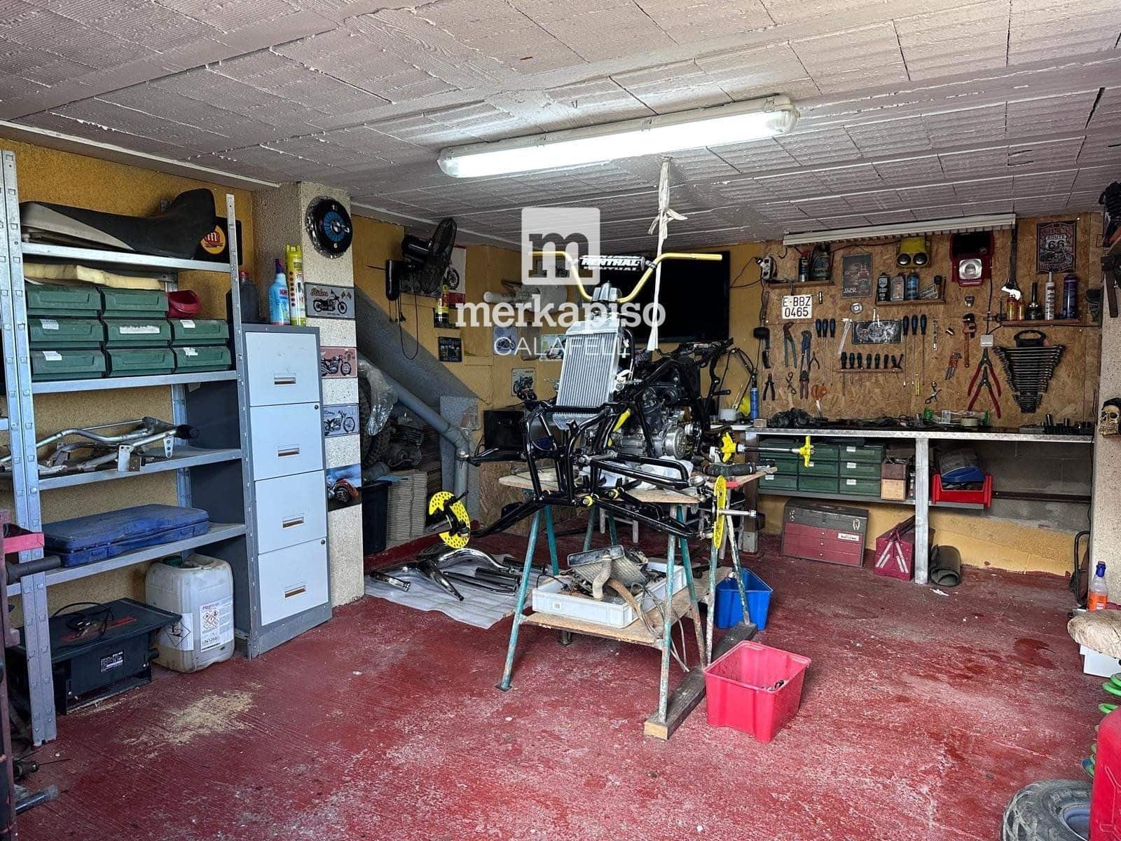 3 bedroom Villa for sale in Segur de Calafell - € 298,000 (Ref: 9506677)