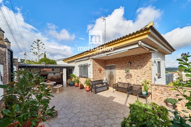 3 slaapkamer Villa te koop in Segur de Calafell, Calafell - € 298.000 (Ref: 9506677)