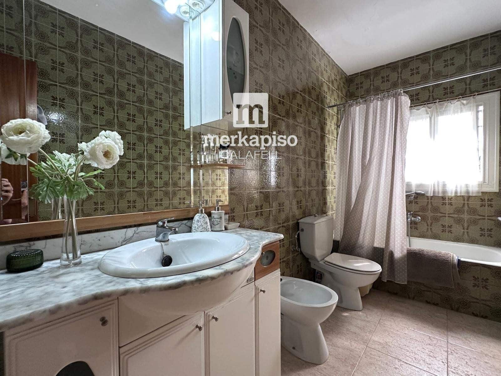 3 bedroom Flat for sale in Segur de Calafell - € 245,000 (Ref: 9506679)