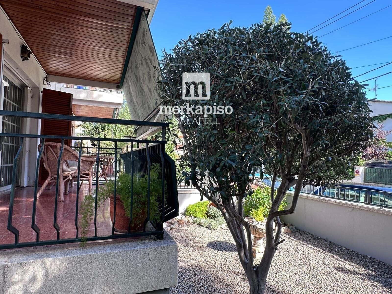 3 bedroom Flat for sale in Segur de Calafell - € 245,000 (Ref: 9506679)