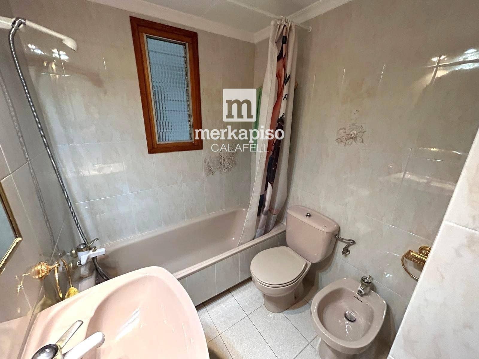 3 sypialnia Mieszkanie na sprzedaż w Calafell z basenem garażem - 435 000 € (Ref: 9506687)