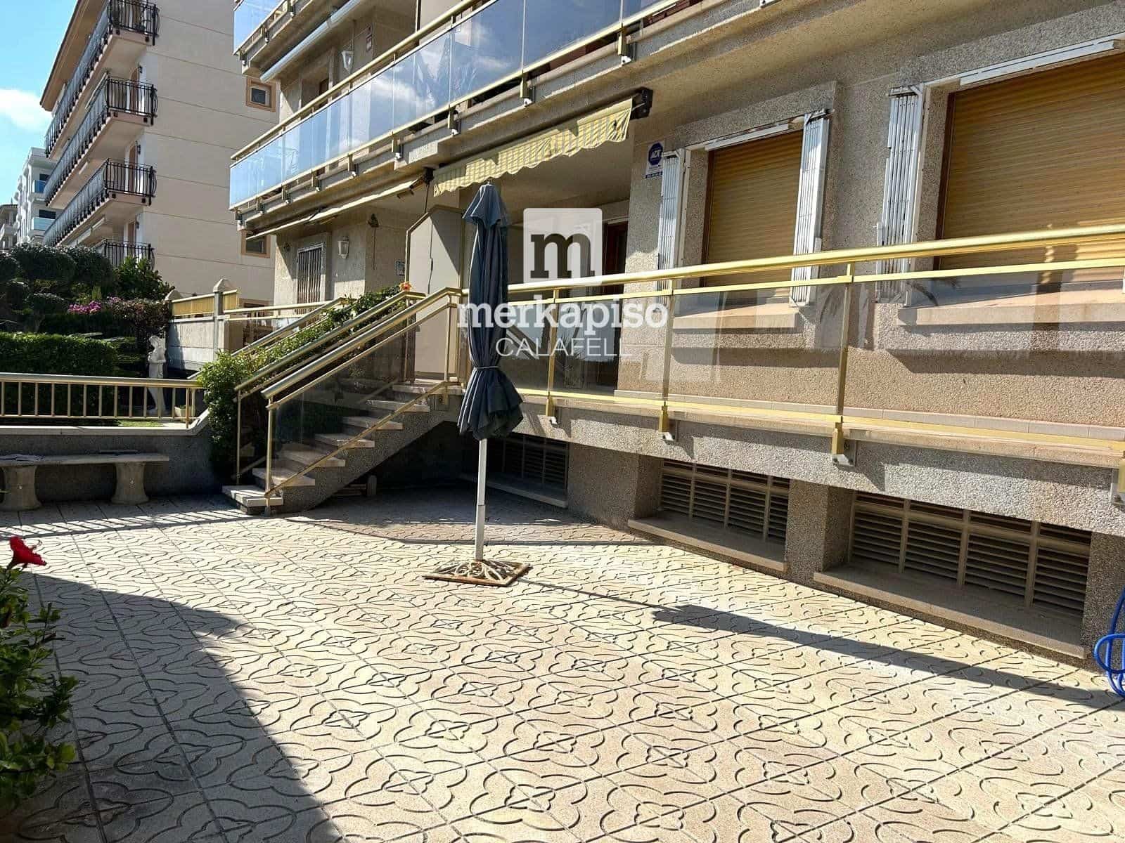 3 sypialnia Mieszkanie na sprzedaż w Calafell z basenem garażem - 435 000 € (Ref: 9506687)