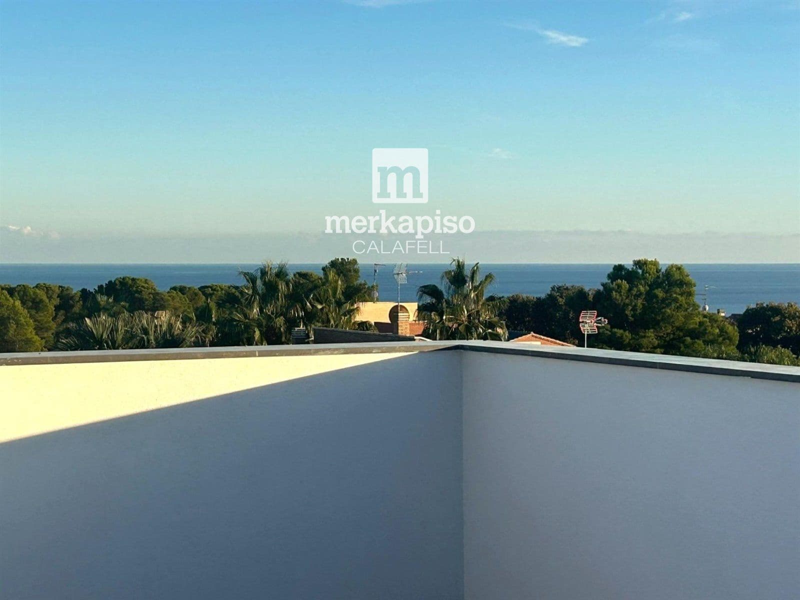 5 bedroom Villa for sale in Calafell with pool garage - € 795,000 (Ref: 9506689)