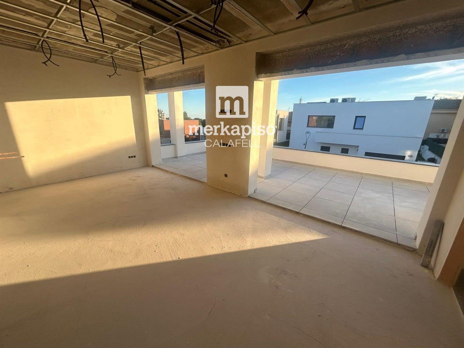 5 bedroom Villa for sale in Calafell with pool garage - € 795,000 (Ref: 9506689)