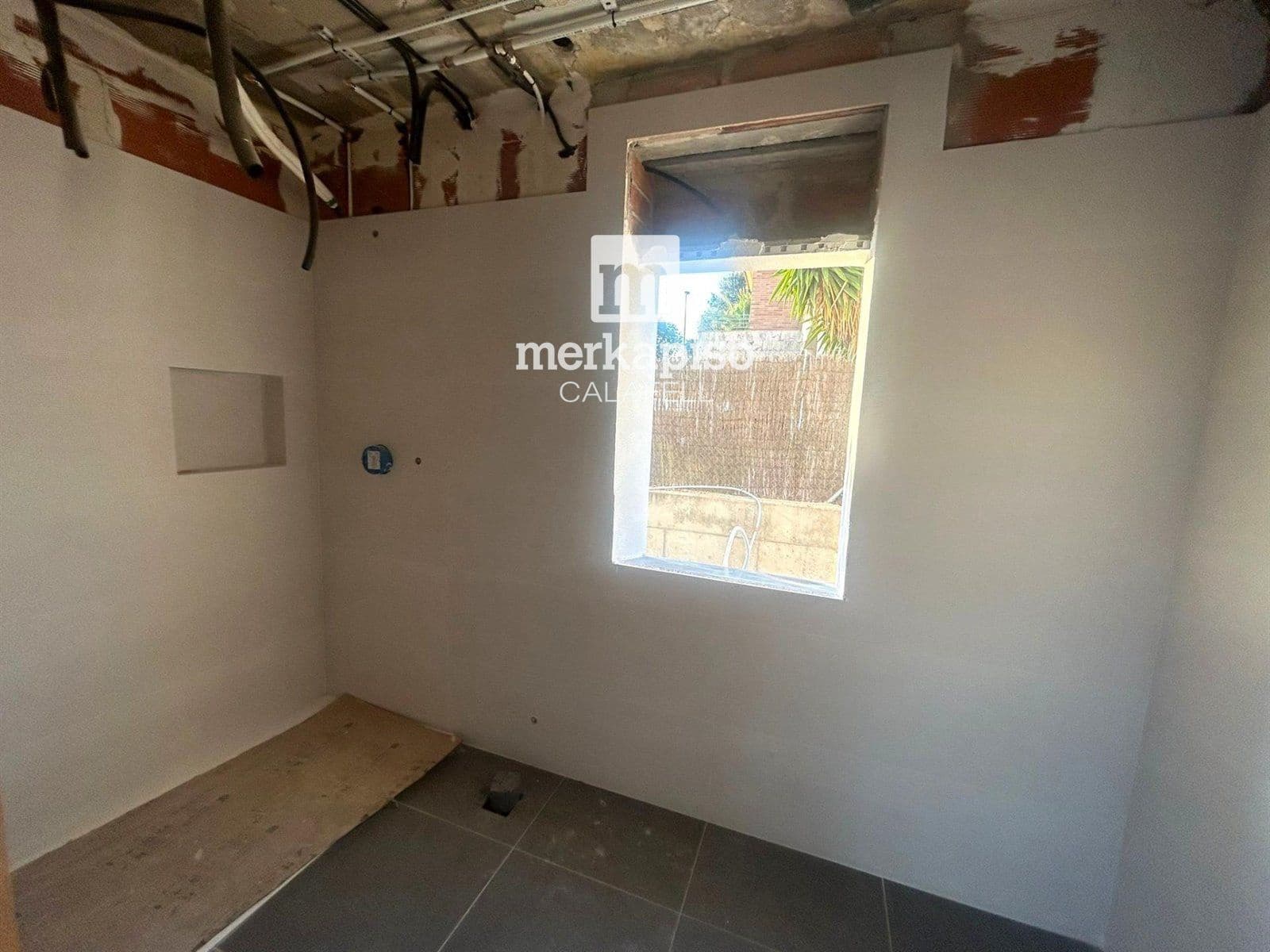 5 bedroom Villa for sale in Calafell with pool garage - € 795,000 (Ref: 9506689)