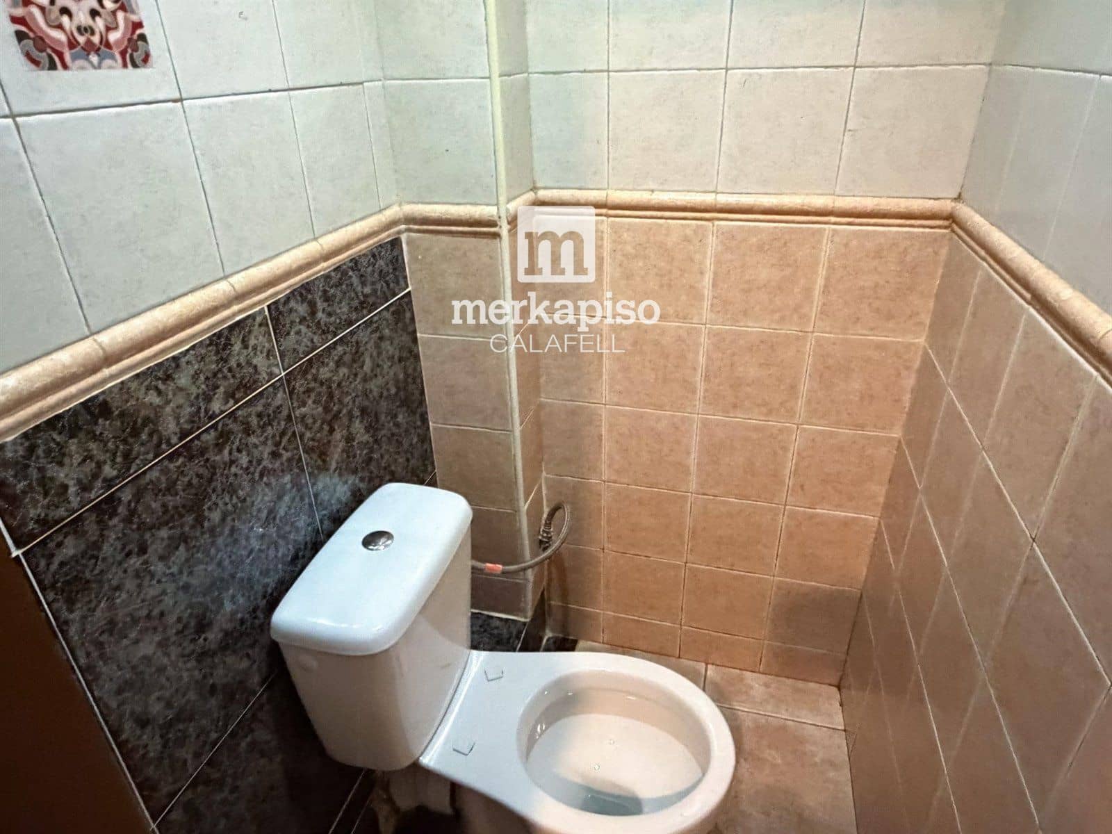 Kommersiell till salu i Segur de Calafell - 299 000 € (Ref: 9506691)