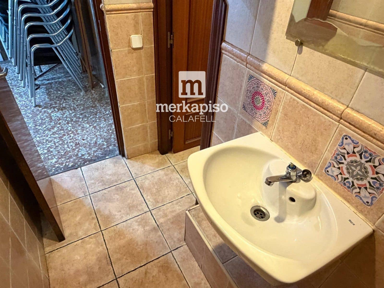 Kommersiell till salu i Segur de Calafell - 299 000 € (Ref: 9506691)