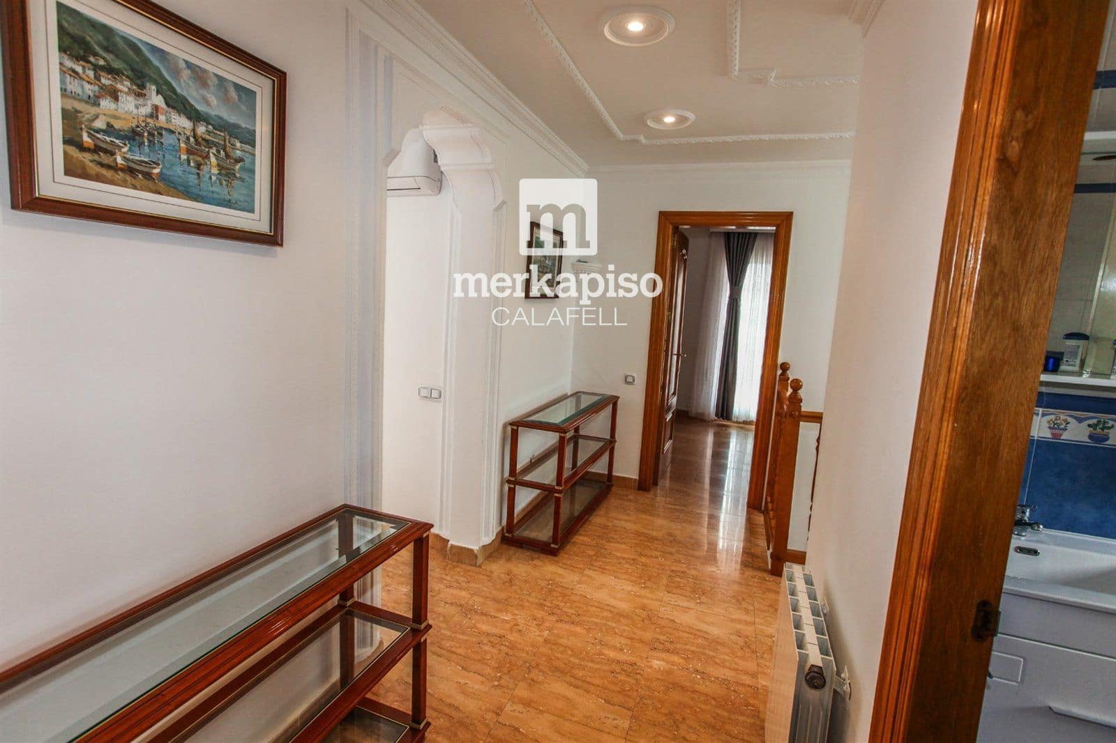 5 bedroom Villa for sale in Roda de Bara with pool garage - € 690,000 (Ref: 9506693)