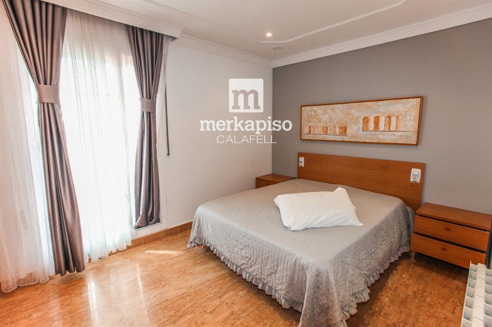 5 bedroom Villa for sale in Roda de Bara with pool garage - € 690,000 (Ref: 9506693)