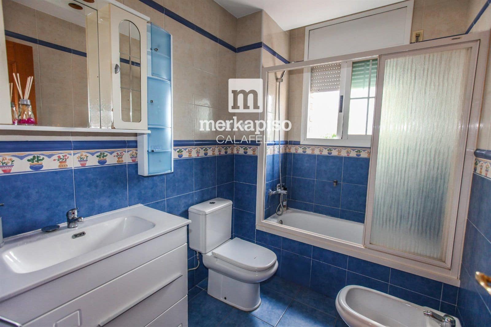 5 bedroom Villa for sale in Roda de Bara with pool garage - € 690,000 (Ref: 9506693)