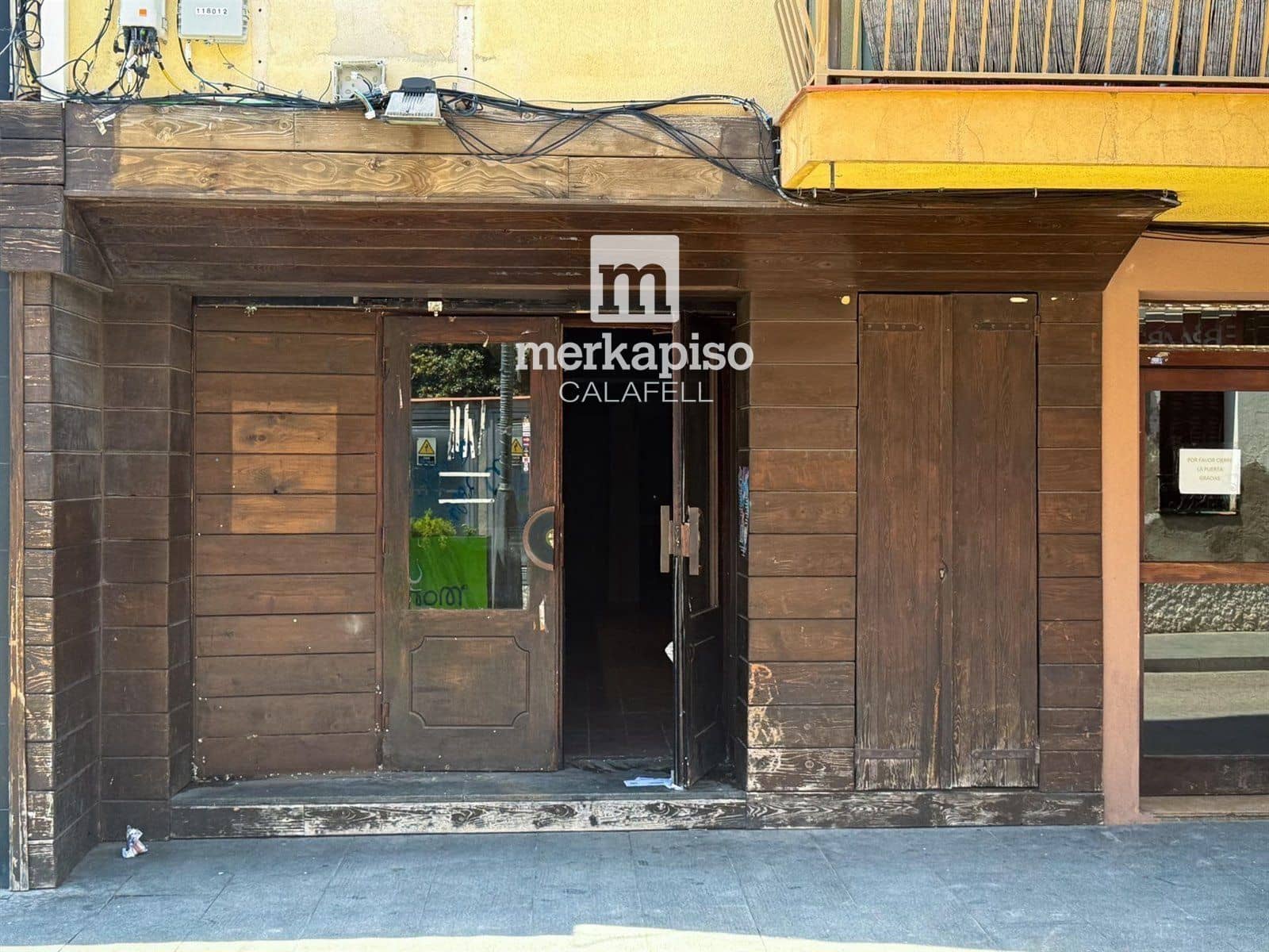 Kommersiell till salu i Calafell - 129 000 € (Ref: 9506694)