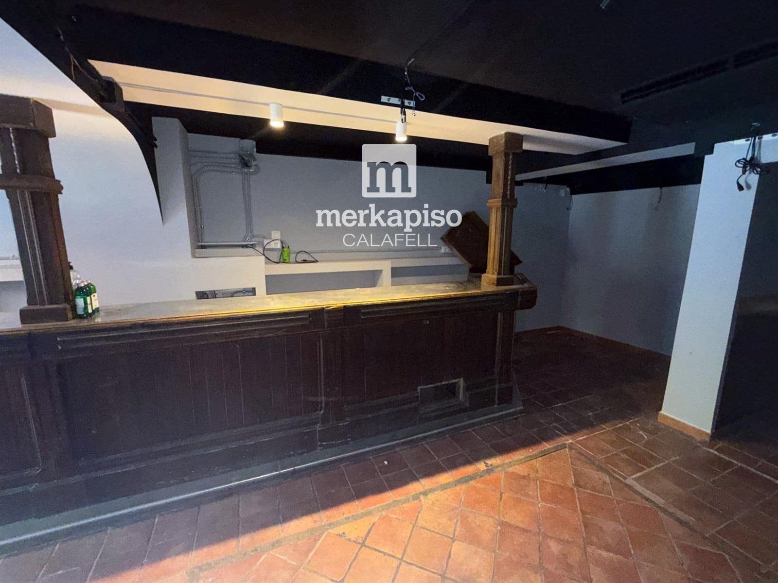 Kommersiell till salu i Calafell - 129 000 € (Ref: 9506694)