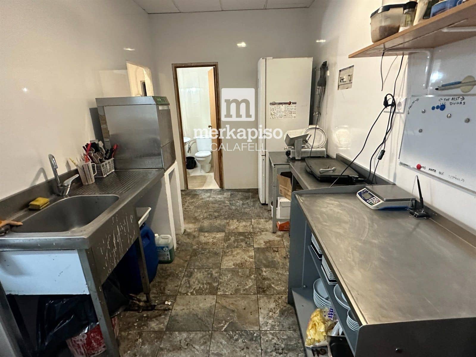 Commercieel te koop in Cunit - € 395.000 (Ref: 9506698)